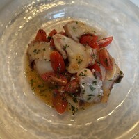 ソラメントゥーノ - タコとトマトのマリネ