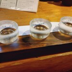 居酒屋　上半 - 一発で表面張力域まで注がれる神業を目撃