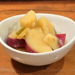 やきとり 正や - サツマイモのすだち煮