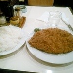 洋食すいす - メンチカツ定食（M）780円