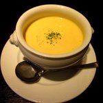 ルッコラ - セットのスープ（温・コーンポタージュ）！