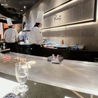 神戸牛 鉄板焼 リオ 大阪御堂筋店 - 