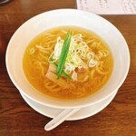手打ち麺 やす田 - イリコ塩