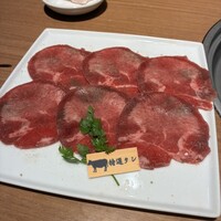 焼肉 にくなべ屋 神戸びいどろ 北野坂店 - 