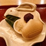 伊勢 三玄 - 栗アイス最中