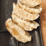 濱関 - 肉汁鶏餃子