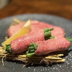 炭火焼肉 ホルモン にく式 - 