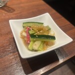 博多餃子舎 603 - お通し