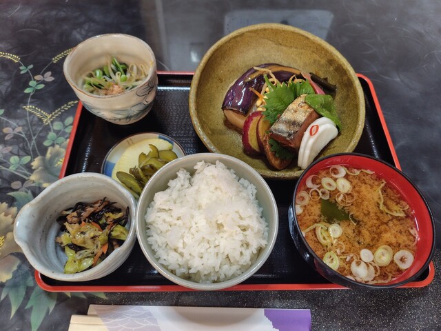 キッチン食堂 城山 &ndash; 有備館｜大崎市の日本料理店