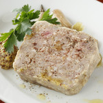 HUG the Kitchen & Wine - 