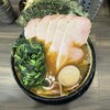 王道家直系 家系ラーメン がく