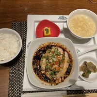 華都飯店 OsakaMetro本町ビル店 - 
