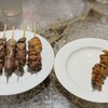 てっちゃん - ハツモト　ハツ　レバー　白レバー　トリ皮　各200円