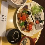 さんるーむ - 黒酢あんかけ定食　とろろ付き（1200円）