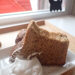 トーコーキッチン - 木曜日のお菓子 紅茶シフォンケーキ