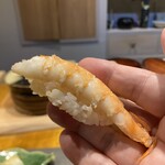 鮨 はま岡 - 旨みを閉じ込めたエビは蒸しています