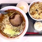 スガキヤ - 料理写真:スガ・ジロー＋Ｂセット