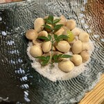 焼鳥・旬肴 泉房 - 塩炙り銀杏