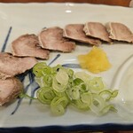 加賀屋 - タン刺身