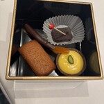 ブラン ルージュ - 