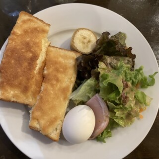 カフェ・ラ・ダダ_0