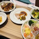 ファンタジースプリングス・レストラン - 料理写真:
