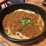 硯家 - 冷やしスパイシーカレーうどん