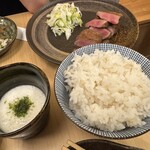 八たん - 〆の麦ご飯ととろろ