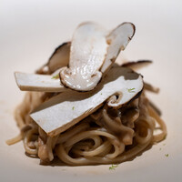 レストラン オオツ - 2025.10 信州産松茸と自家製卵白麺パスタ