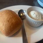 カルネジーオ ウエスト - 