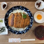 厚切りレアとんかつ まことん - 