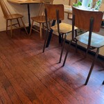 キッチン アンド カリー - お洒落な店内(*´╰╯`๓)♬