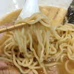 麺や 麗 - 中太縮れ麺