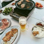 屋上ビアガーデンJU-JU - 肉肉〜！！
