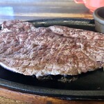 STEAK MAN - 本日のビッグステーキはシンタマという太ももの部位