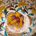 ぬま田 - ③毛蟹(北海道噴火湾産)、黄菊花&紫菊花のお浸し載せ
      産卵は晩秋～晩冬、若蟹の甘さが際立つ春~秋&親蟹が美味しい晩秋～晩冬、時期的に若蟹？
      舌の上に5秒ホールドし甘みのある深い旨みと香りを楽しみました