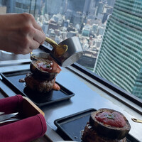 鉄板和食とワイン 萬鉄 - 
