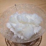 ぬま田 - ㉕和梨(新潟県産)シャーベット
      実は和梨は大好きなので、何気に嬉しい
      意外と水分は少なめでスッキリとした甘み
      口腔内の油を洗い流す様な爽やかさでした