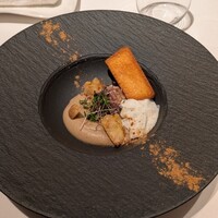 アンティカ オステリア デル ポンテ - イタリア産フレッシュポルチーニ茸と栗のヴェッルタータ、パルミジャーノレッジャーノのエスプーマ