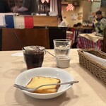 パリのワイン食堂 - 