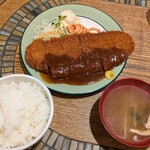 グリル異人館 - ジャンボメンチカツ定食1100円