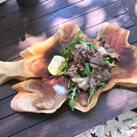 CODA ROSSA - 猪肉のタッリアータ