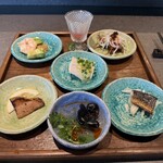 福神来々 - 前菜の7種盛りです。