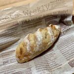 コンセントマーケット - 金柑とレモンのバゲット ¥280