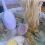 中華そば ひかり - ストレート中麺