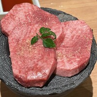 焼肉 黒田 - 