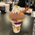 ビリヤニ大澤 - 信州葡萄とアマゾンカカオのパフェ