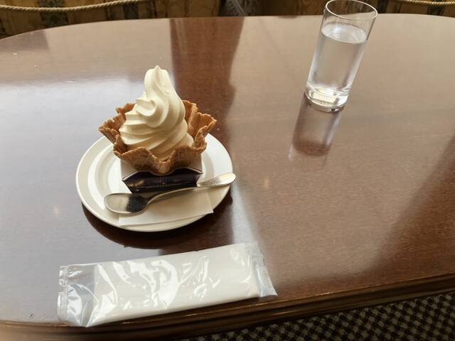 Lobby Lounge photo 3