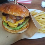 MERCORY'S  DINER - ベーコンチーズバーガー