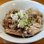 白河手打ち麺 ひかる - サービスのトリガラ